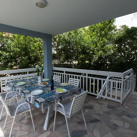 Apartments Podvezanec Crikvenica Exterior photo