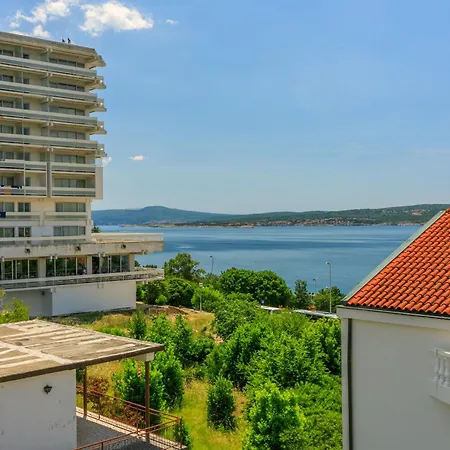 Apartments Podvezanec Crikvenica Exterior photo