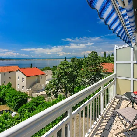 Apartments Podvezanec Crikvenica Exterior photo