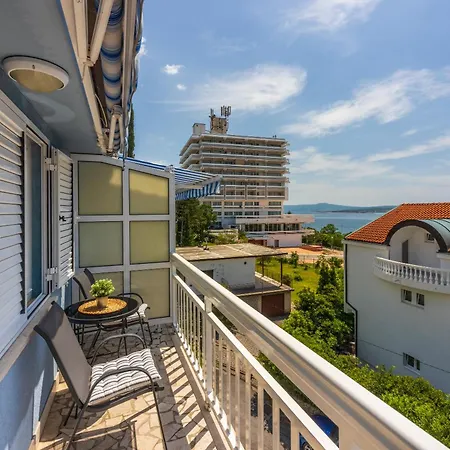 Apartments Podvezanec Crikvenica Exterior photo