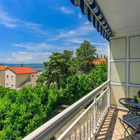 Apartments Podvezanec Crikvenica Exterior photo