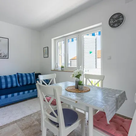 Apartments Podvezanec Crikvenica Exterior photo